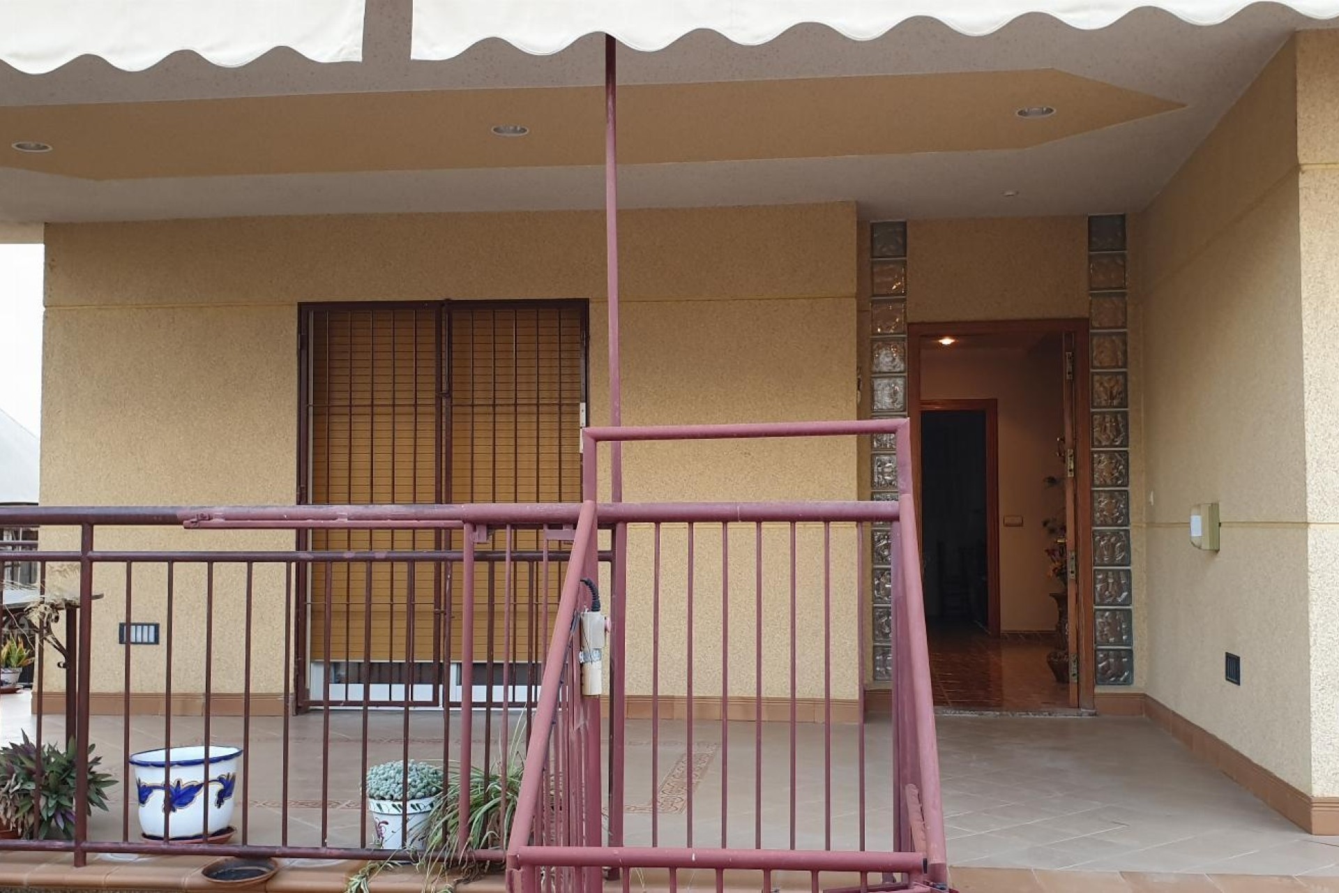 Revente - Villa mitoyenne -
Casillas - CASILLAS