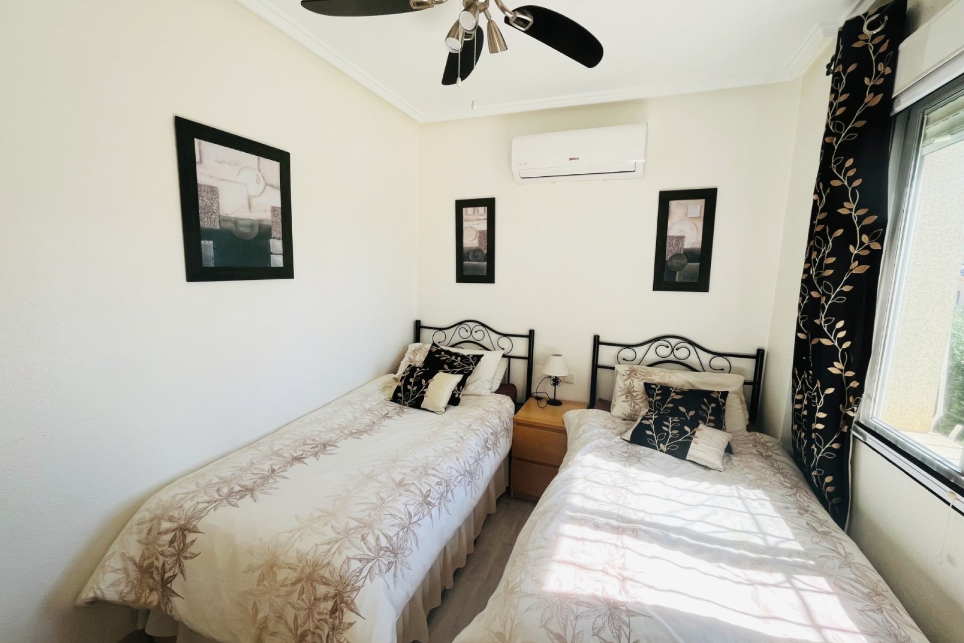 Revente - Villa mitoyenne -
Ciudad Quesada - Rojales - Upper Golf