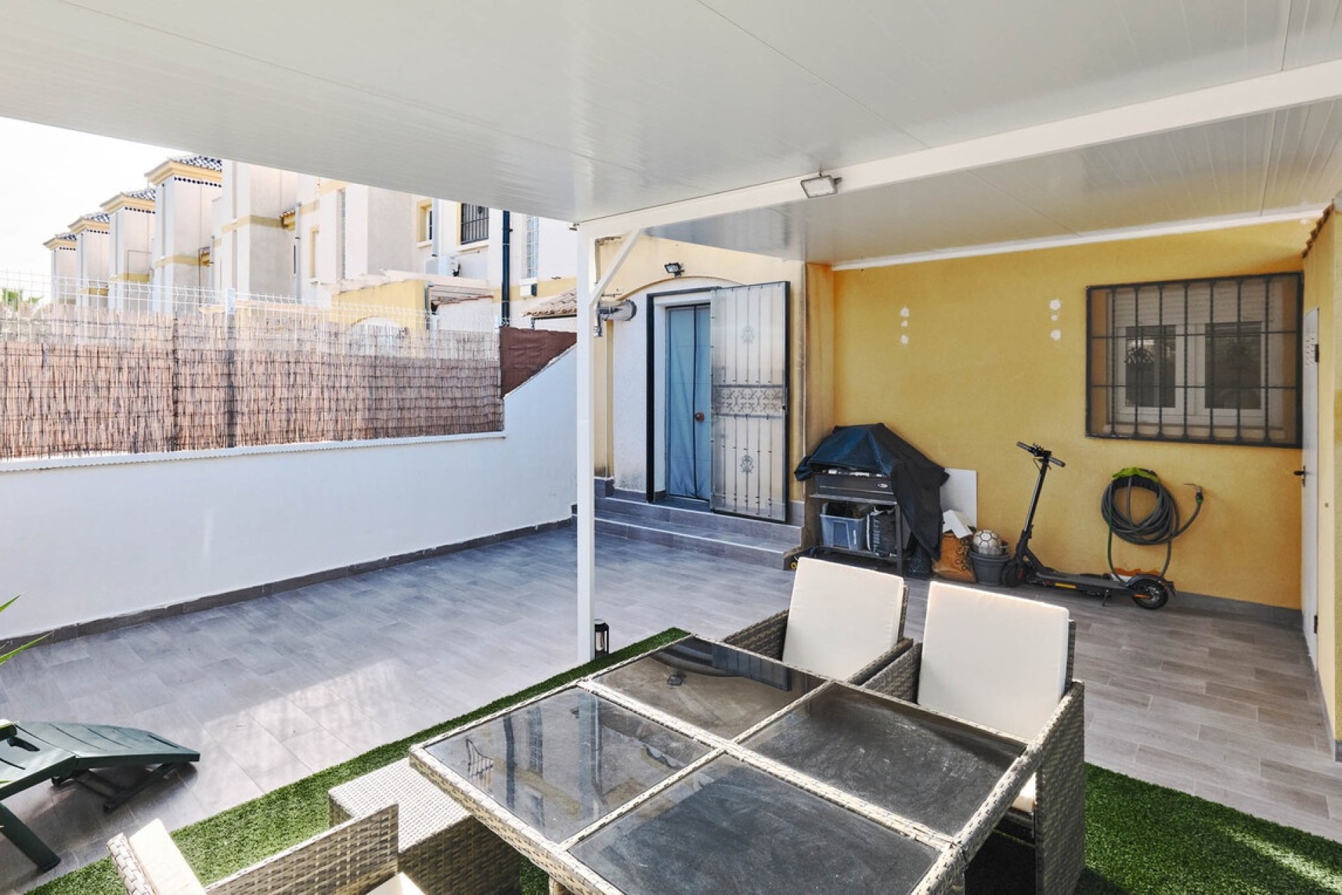 Revente - Villa mitoyenne -
Guardamar del Segura - El Raso
