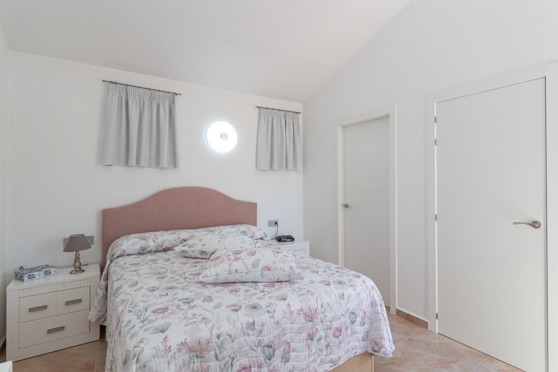 Revente - Villa mitoyenne -
La Zenia