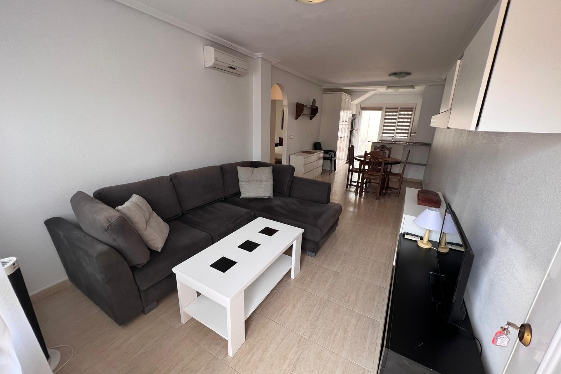 Revente - Villa mitoyenne -
Los Montesinos - Urbanizacion montesol