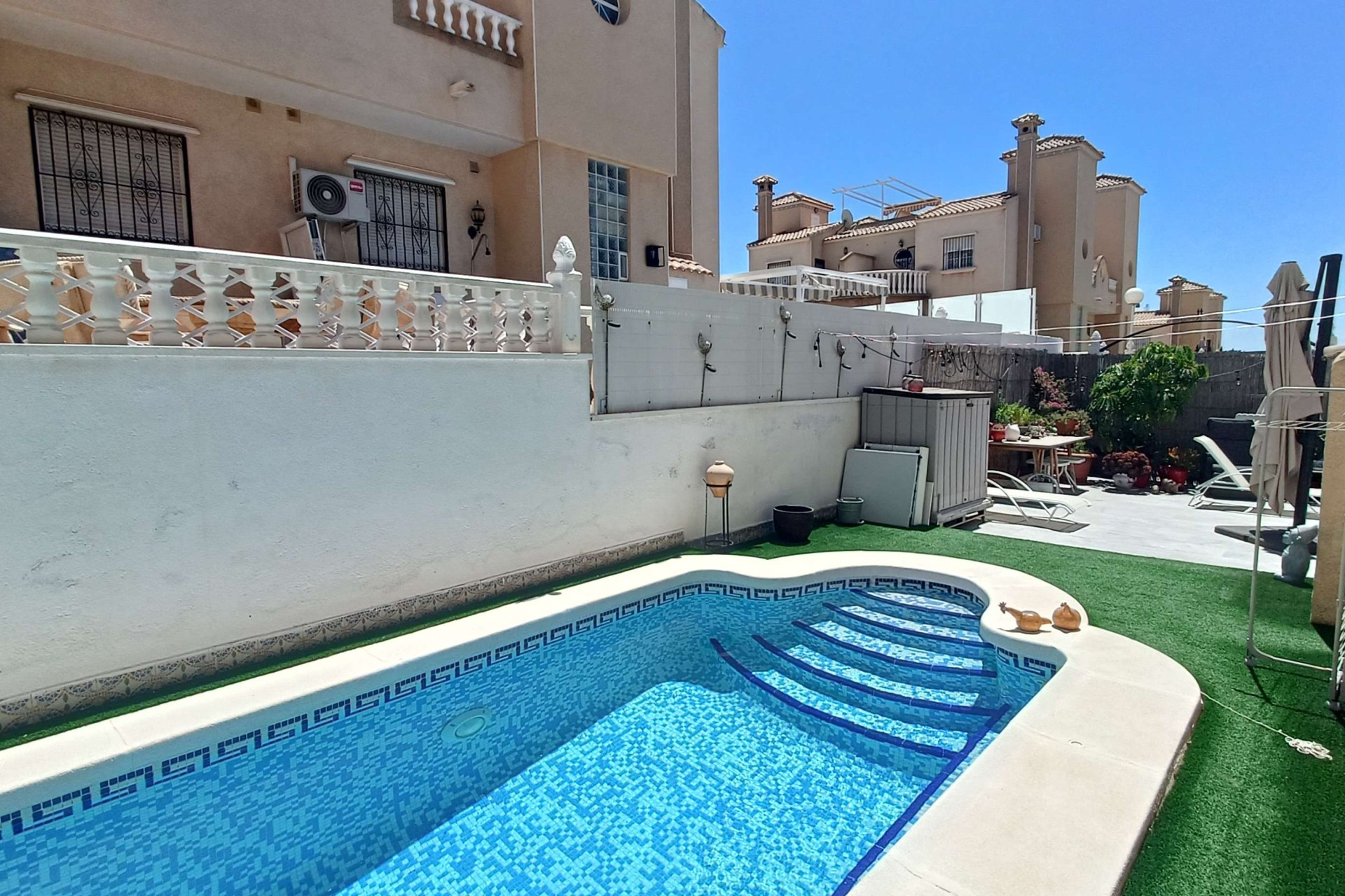 Revente - Villa mitoyenne -
Orihuela Costa - El Galan