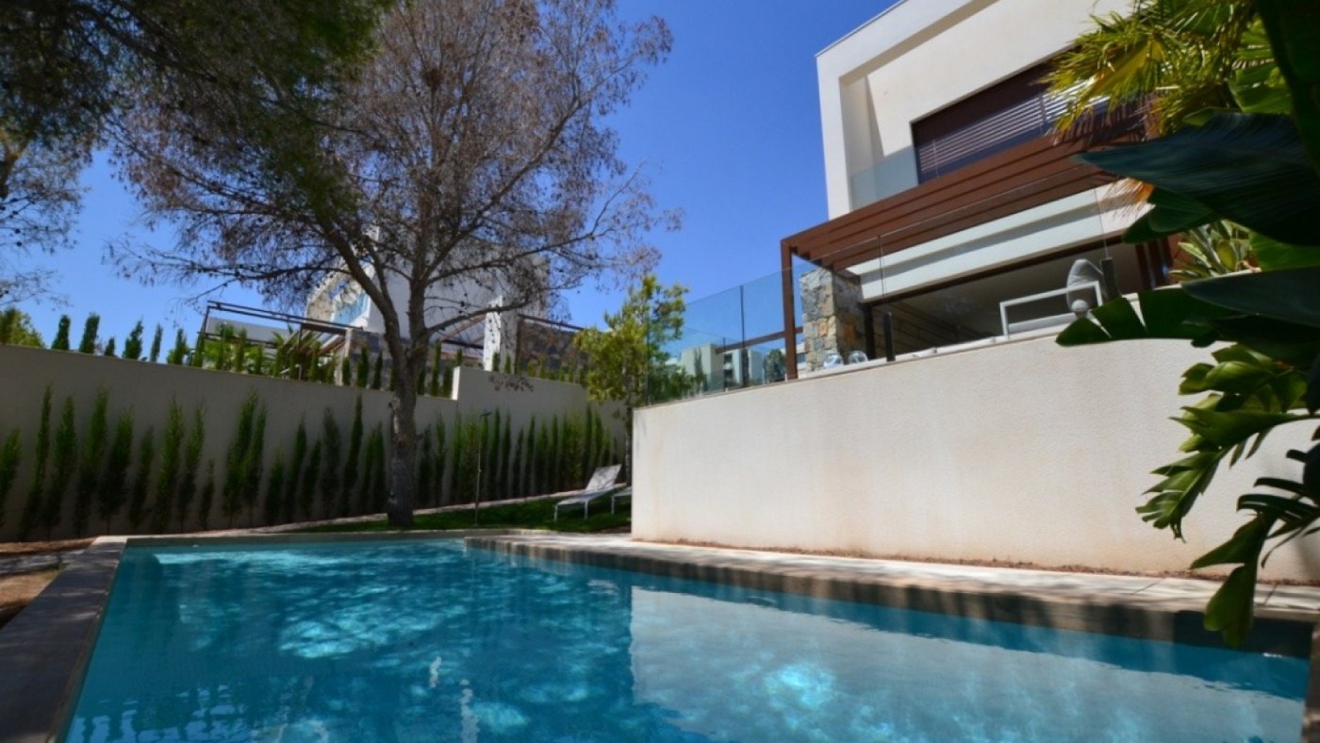 Revente - Villa mitoyenne -
Orihuela Costa - Las Colinas Golf