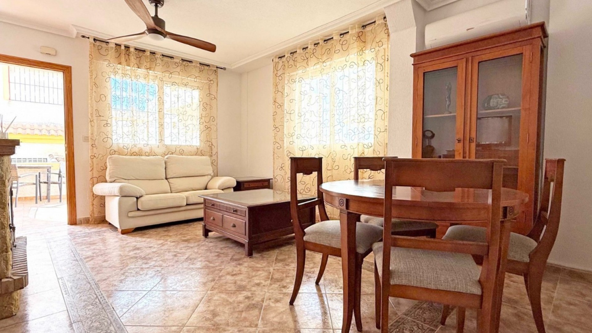 Revente - Villa mitoyenne -
Orihuela Costa - Los Altos