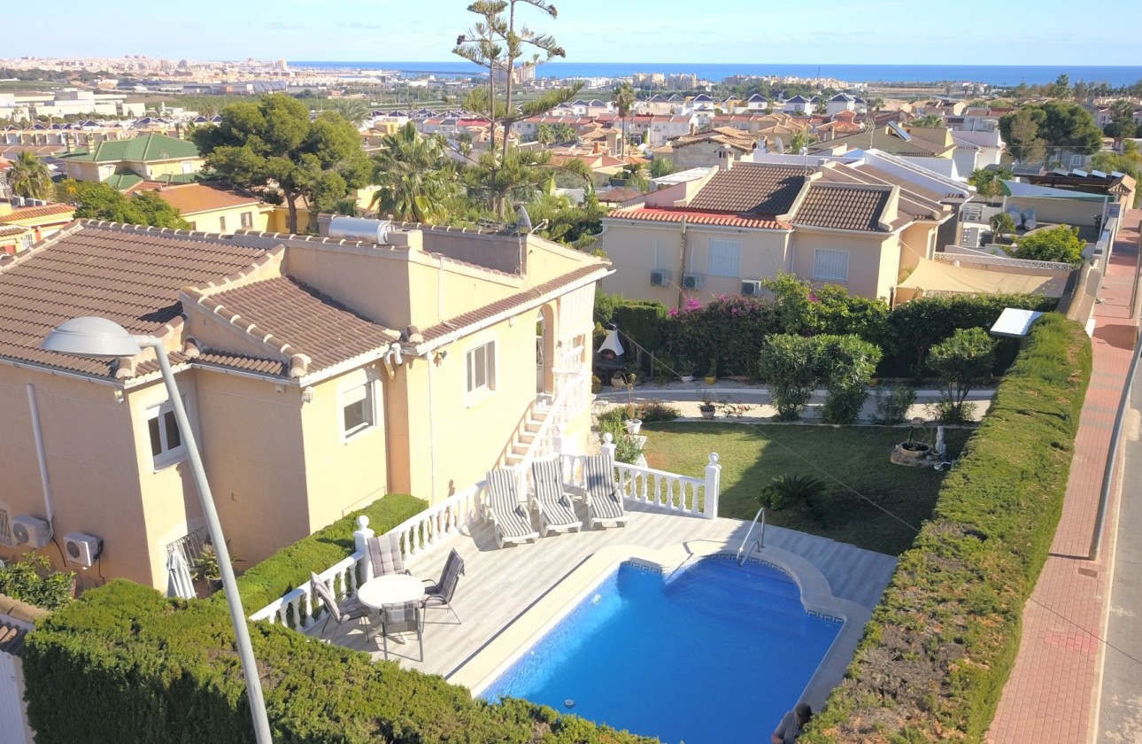Revente - Villa mitoyenne -
Orihuela Costa - Los Balcones