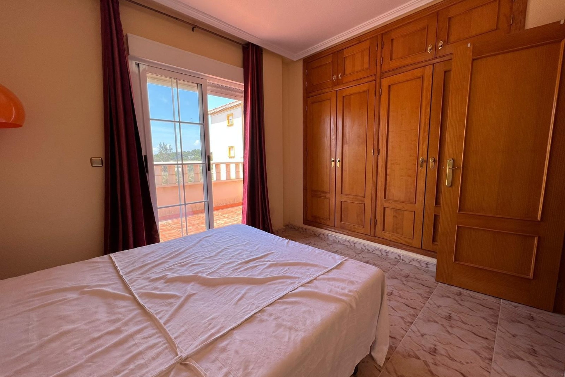 Revente - Villa mitoyenne -
Orihuela Costa - Montezenia