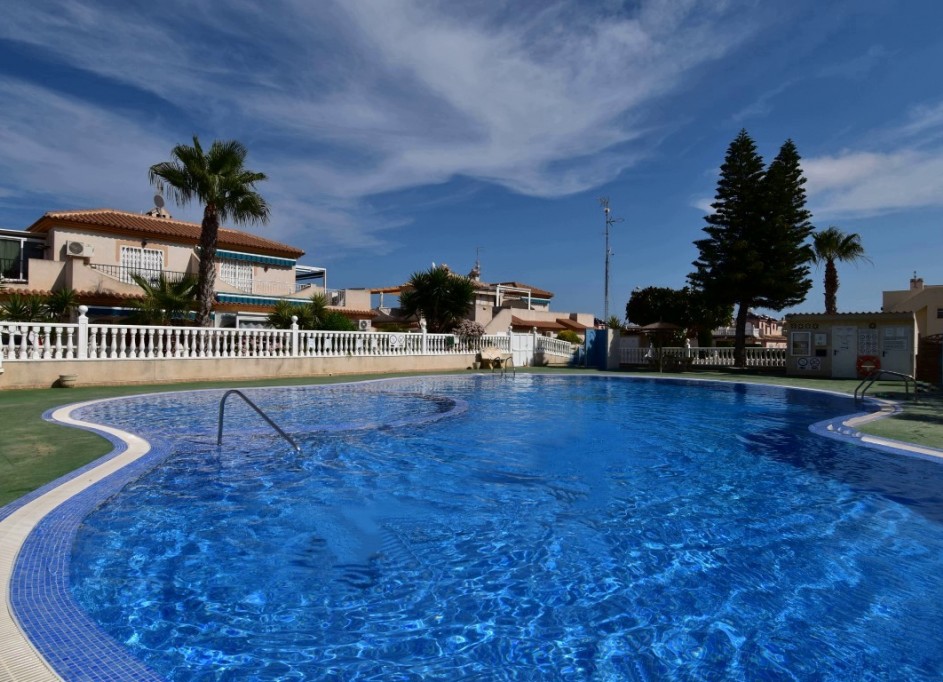Revente - Villa mitoyenne -
Orihuela Costa - Playa Flamenca