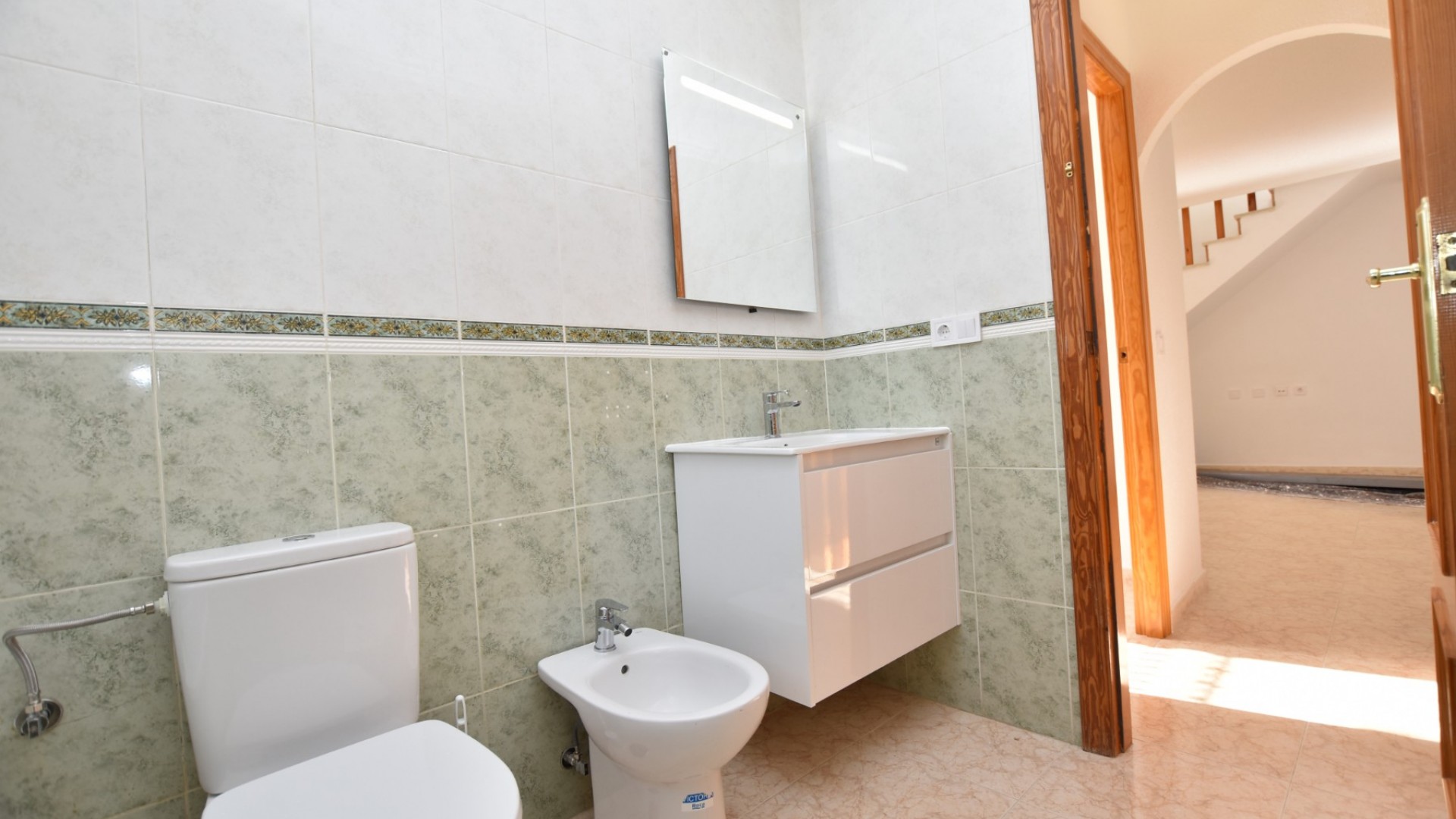 Revente - Villa mitoyenne -
Orihuela Costa - Punta Prima