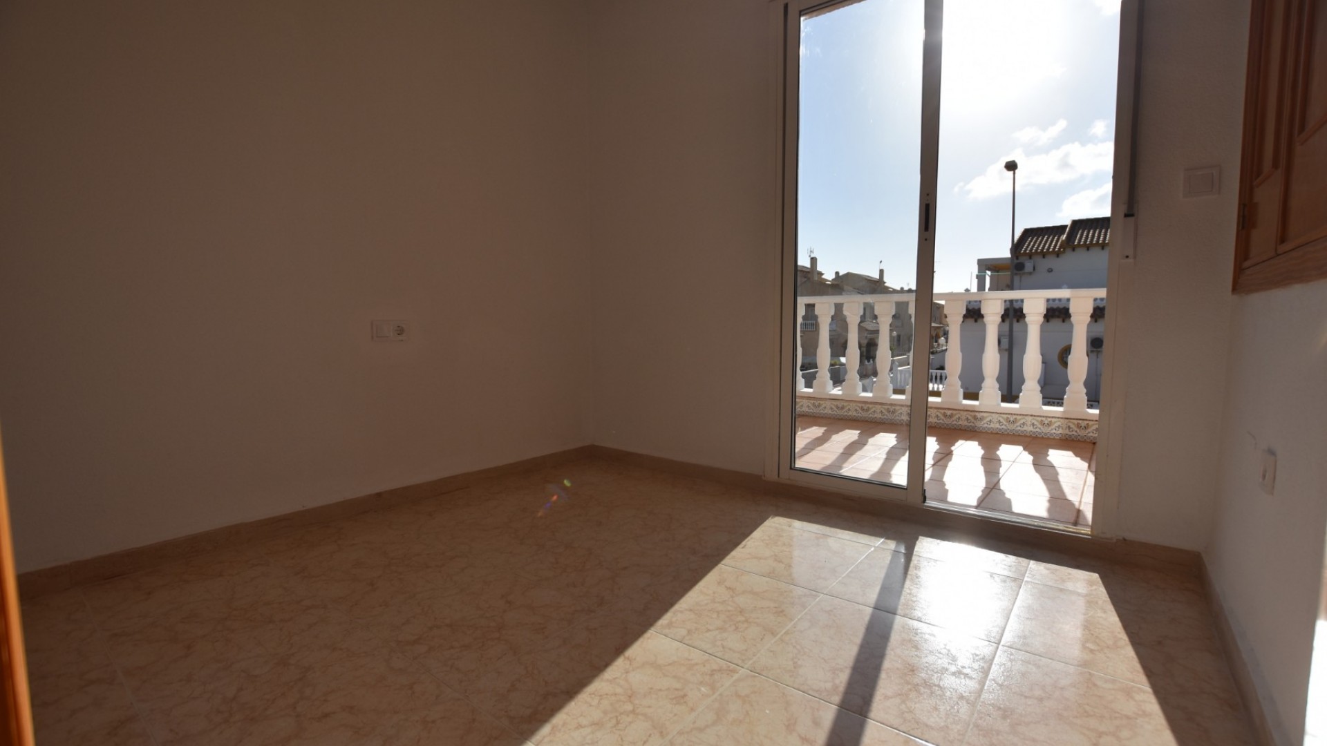 Revente - Villa mitoyenne -
Orihuela Costa - Punta Prima