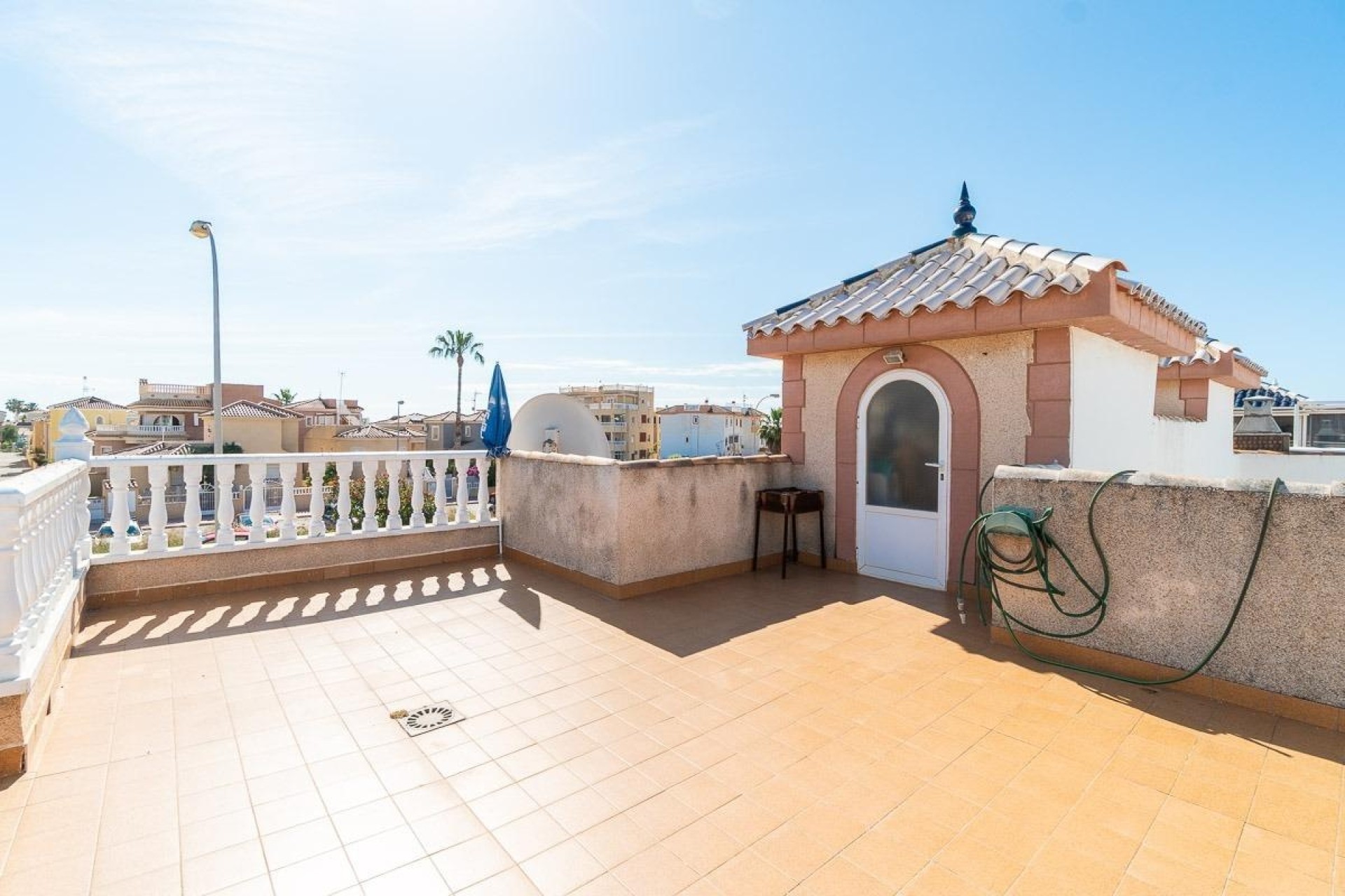 Revente - Villa mitoyenne -
Orihuela Costa - Punta Prima