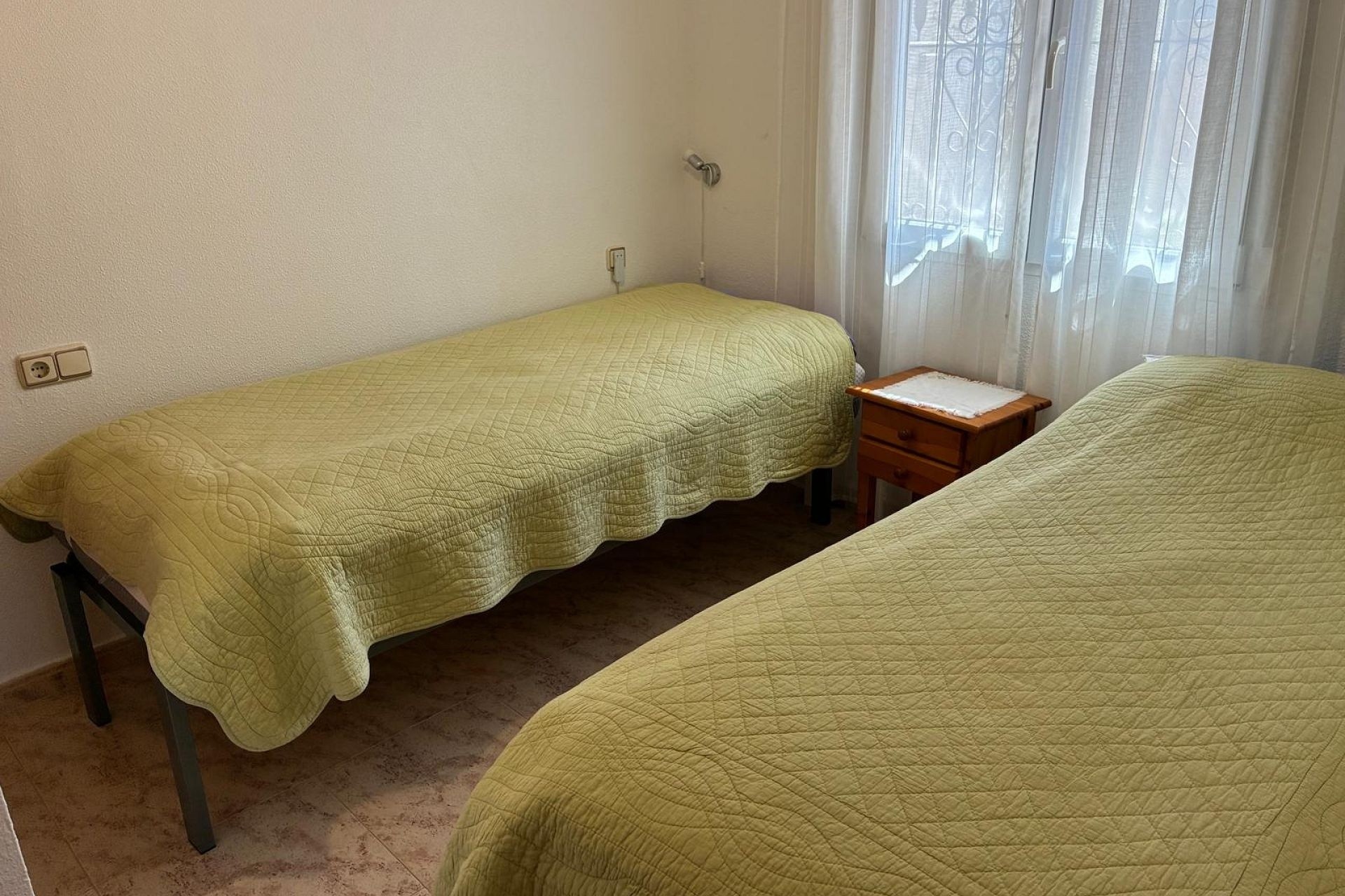 Revente - Villa mitoyenne -
Orihuela Costa