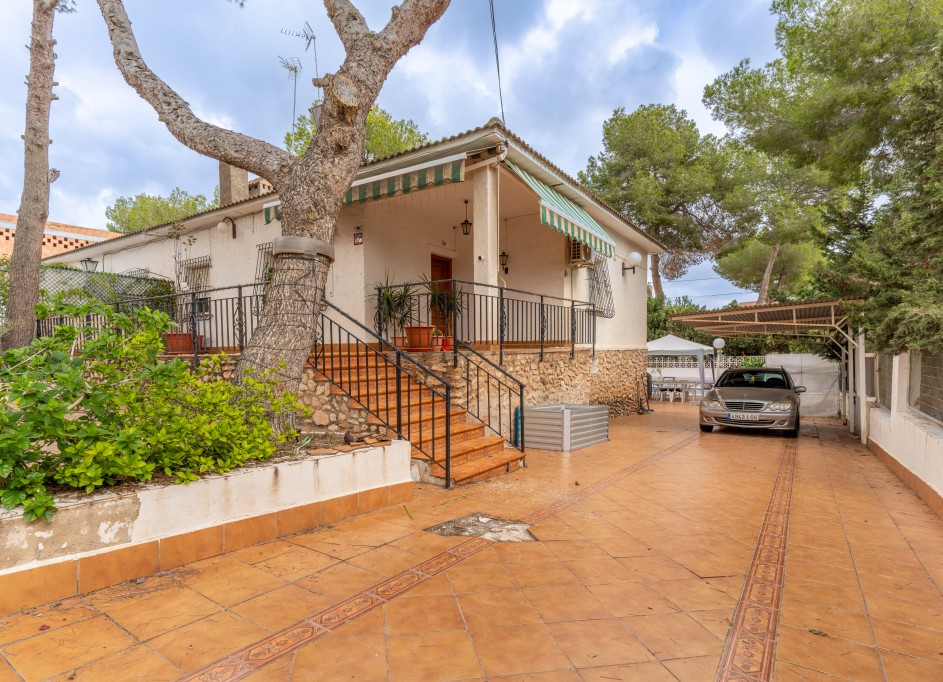 Revente - Villa mitoyenne -
Pilar de la Horadada - Pinar de Campoverde