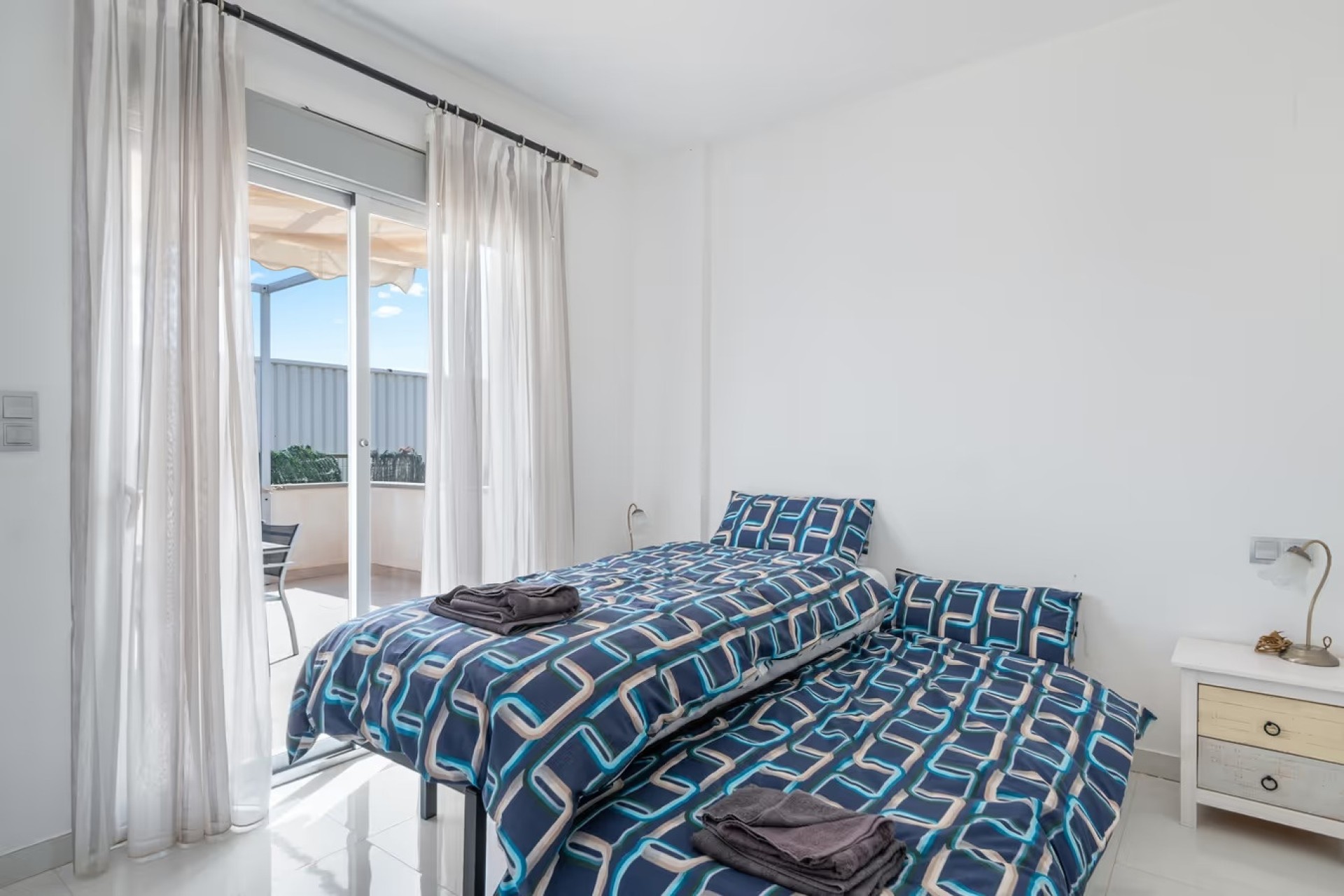 Revente - Villa mitoyenne -
Punta Prima - Marina Med