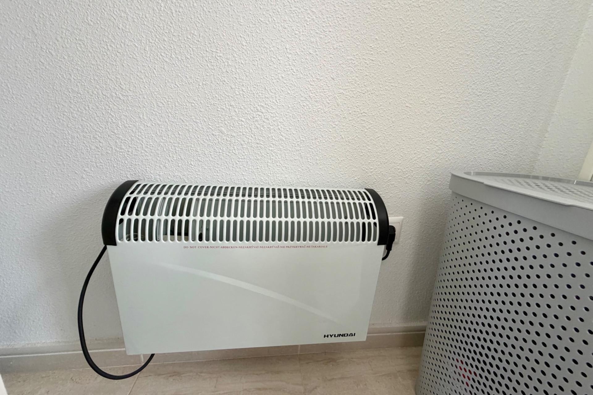 Revente - Villa mitoyenne -
Rojales - Pueblo