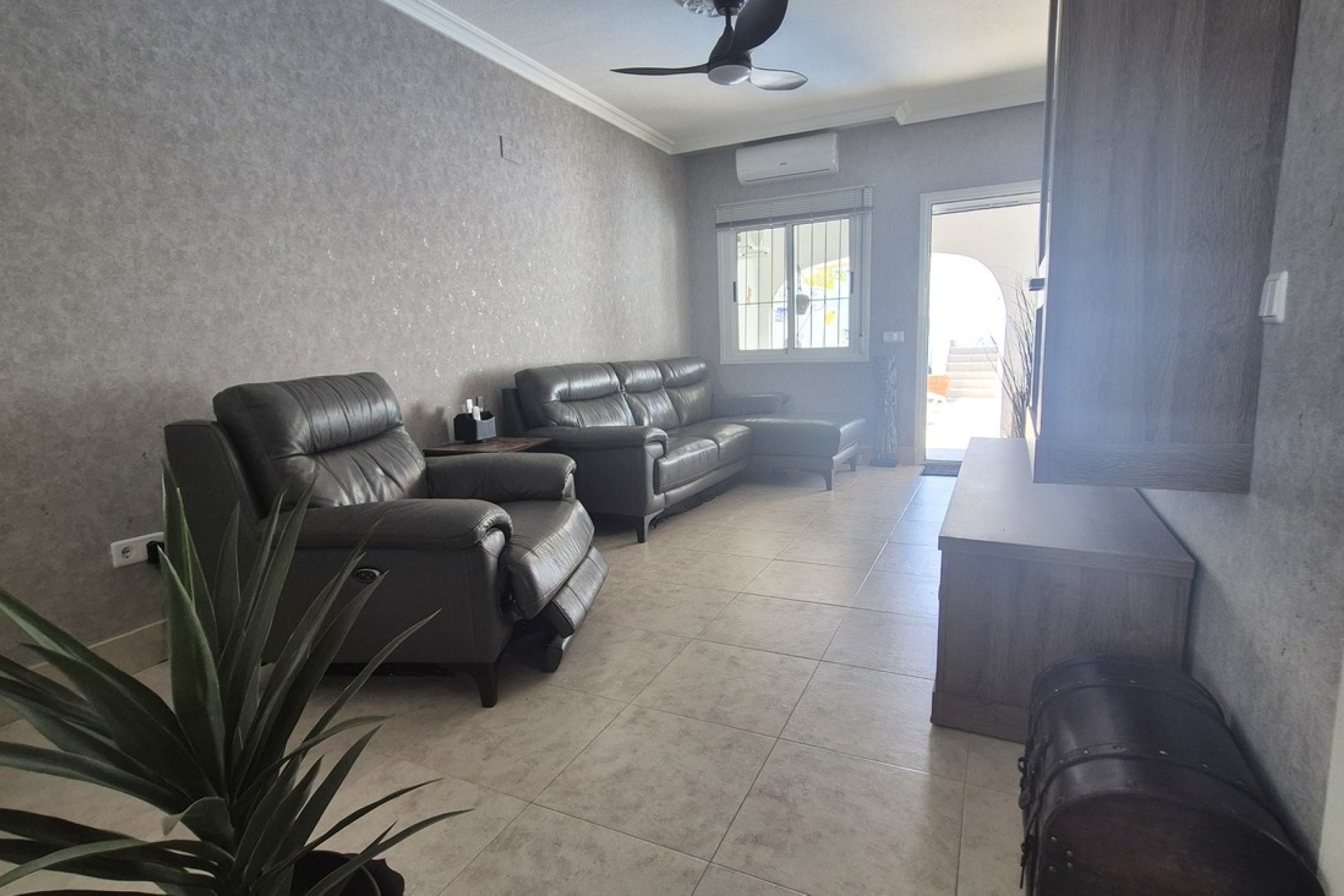 Revente - Villa mitoyenne -
San Miguel de Salinas - Inland