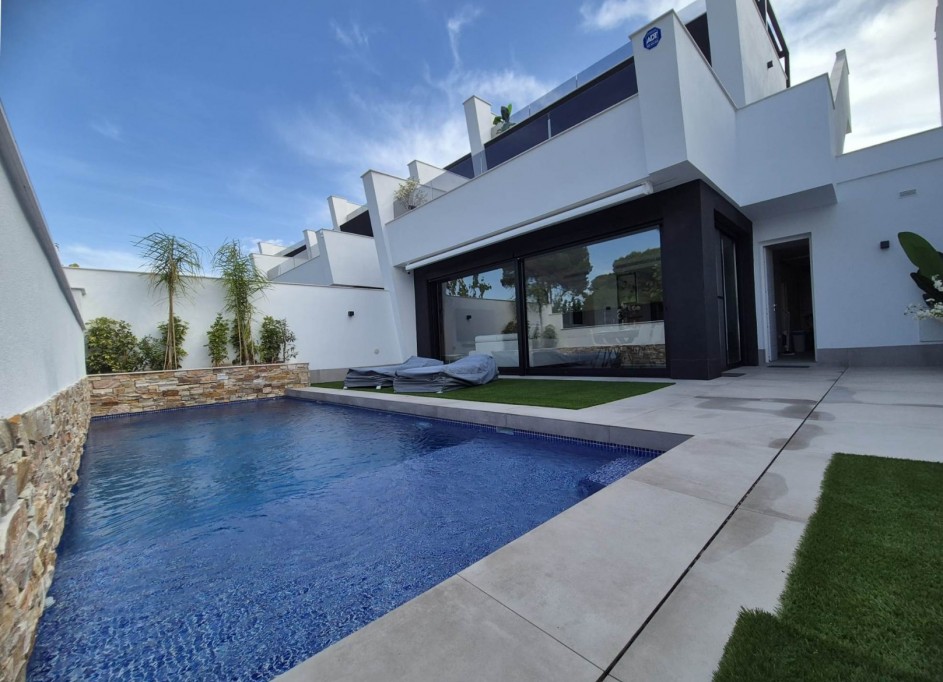 Revente - Villa mitoyenne -
Santiago de La Ribera - Santiago de La Ribera - Town