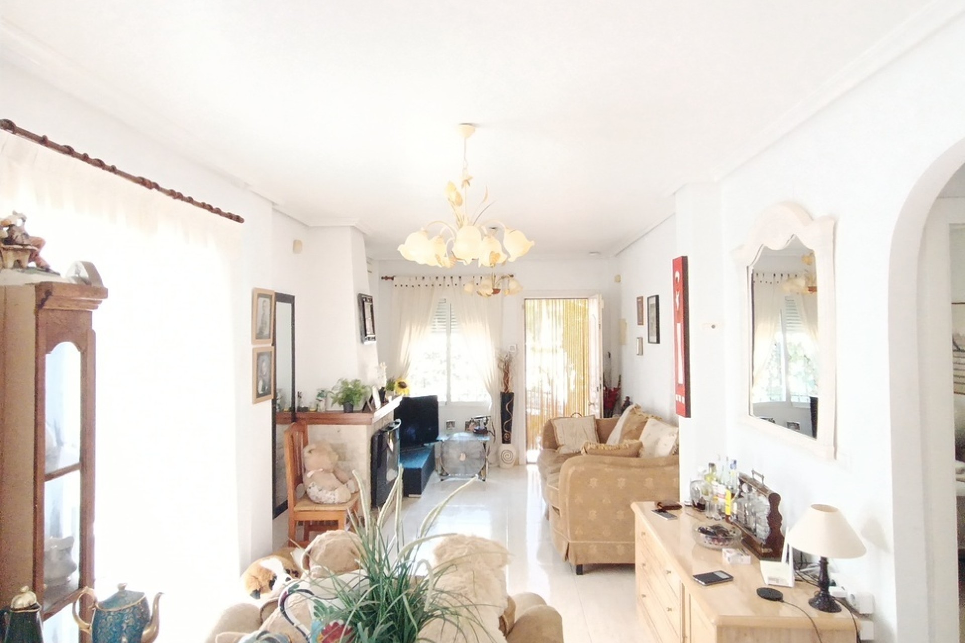 Revente - Villa mitoyenne -
Sucina