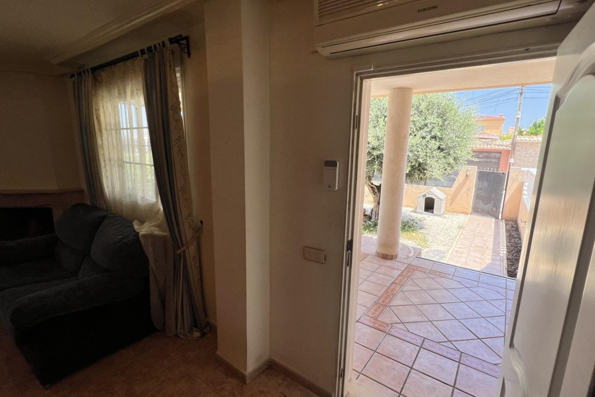 Revente - Villa mitoyenne -
Torrevieja - Aguas Nuevas