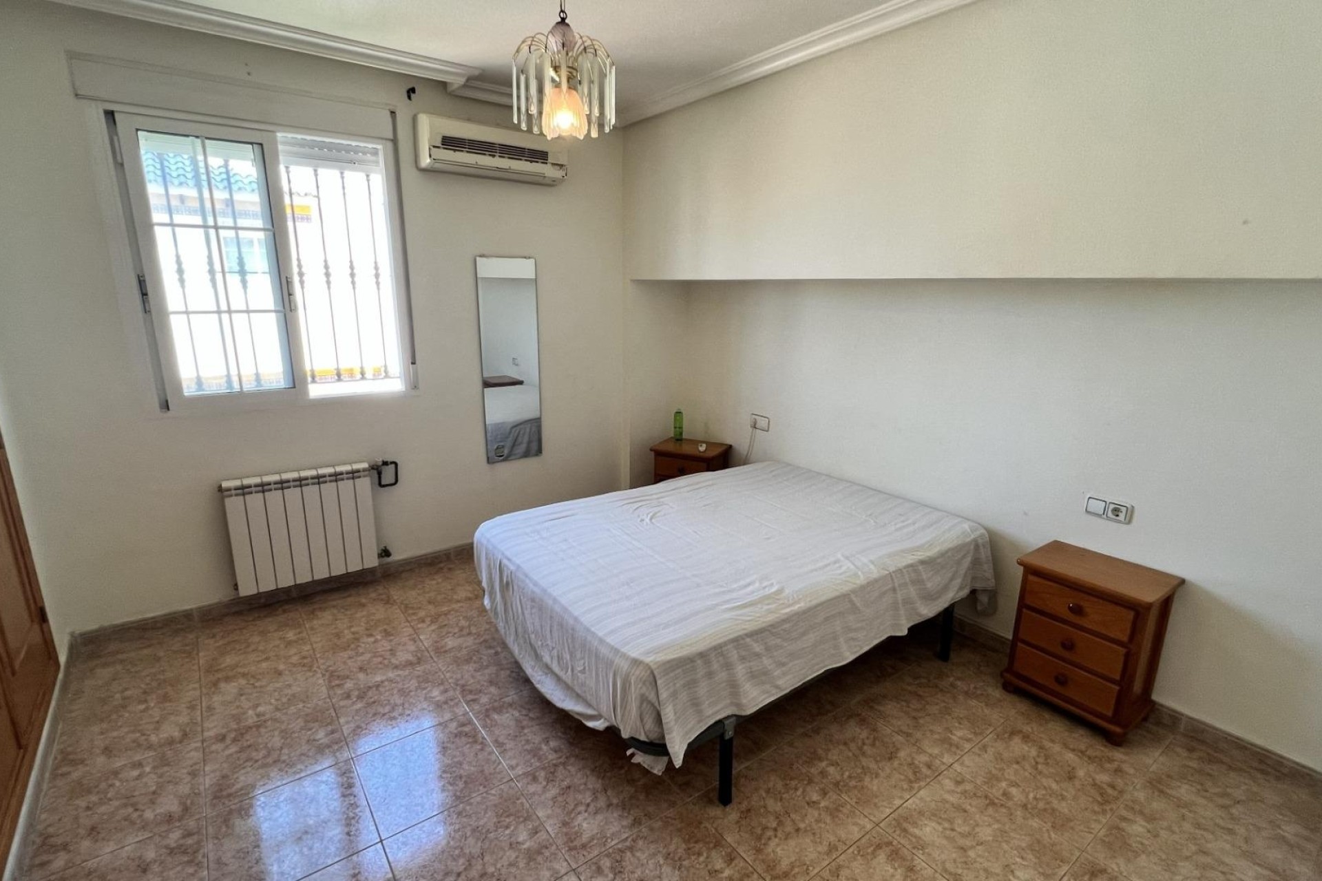 Revente - Villa mitoyenne -
Torrevieja - Aguas Nuevas