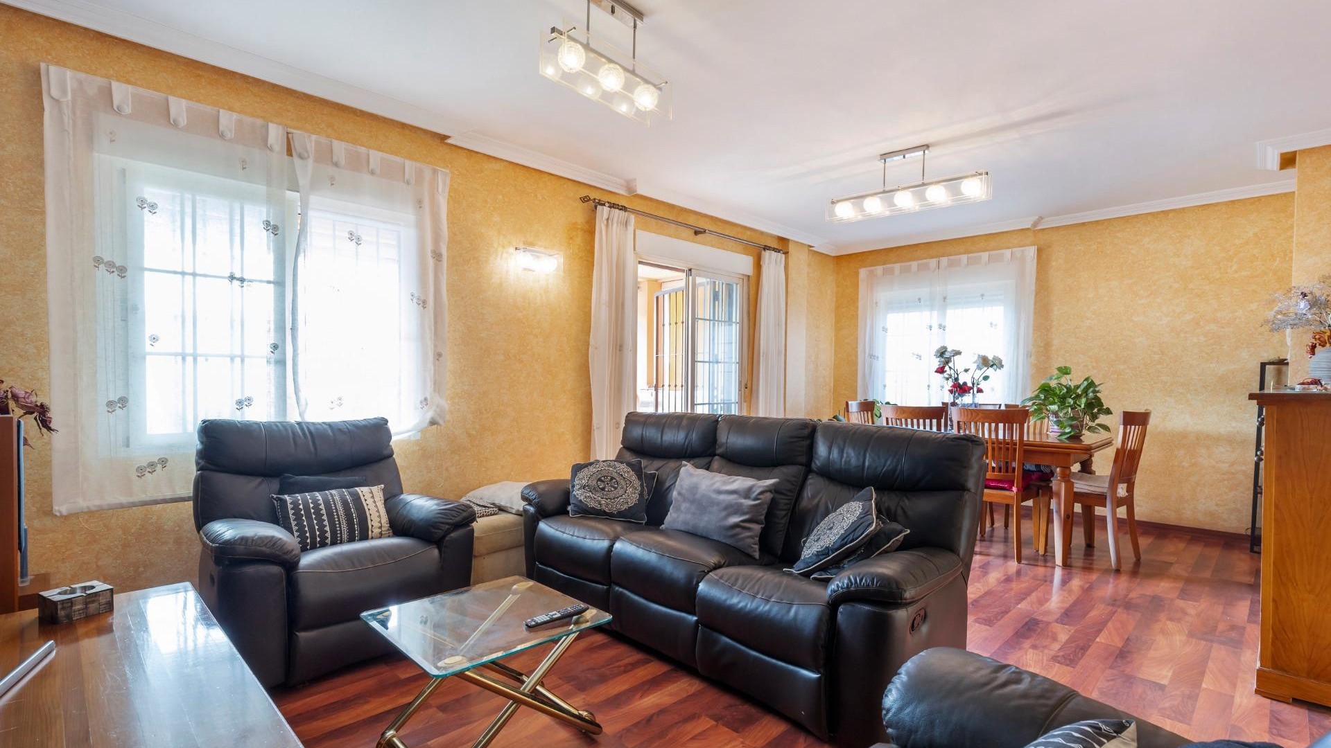 Revente - Villa mitoyenne -
Torrevieja - Aguas Nuevas