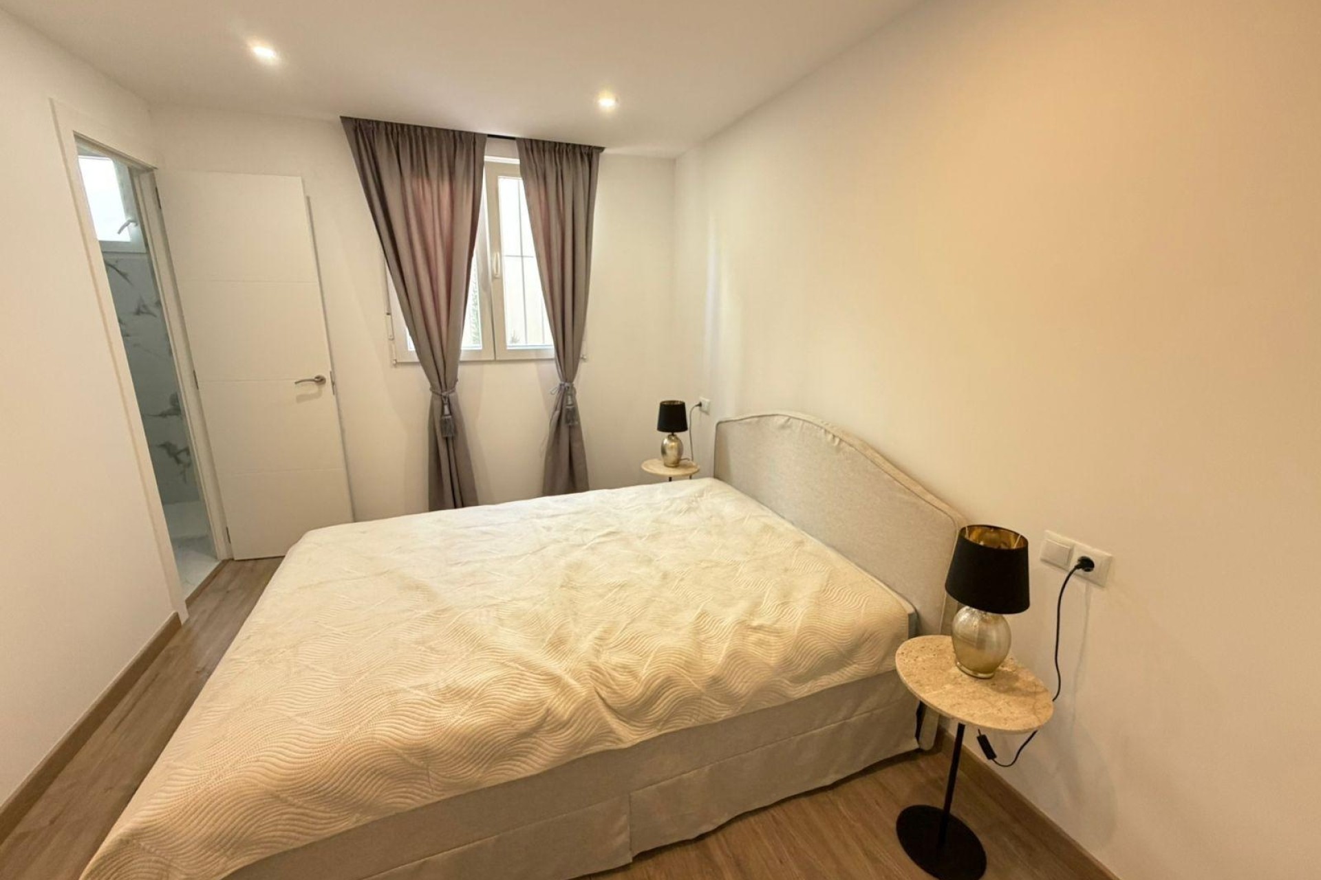Revente - Villa mitoyenne -
Torrevieja - Cabo cervera