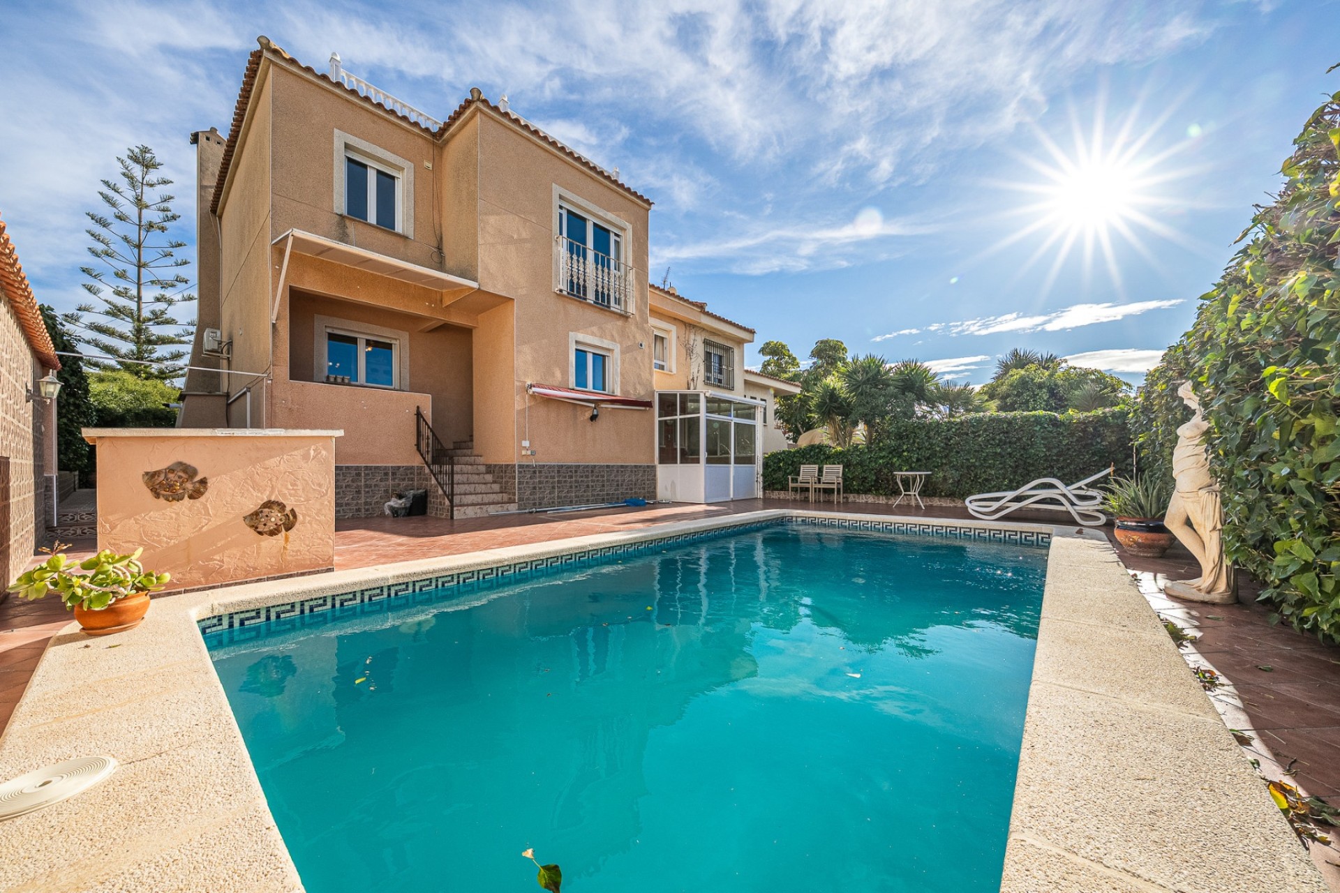 Revente - Villa mitoyenne -
Torrevieja - El chaparral