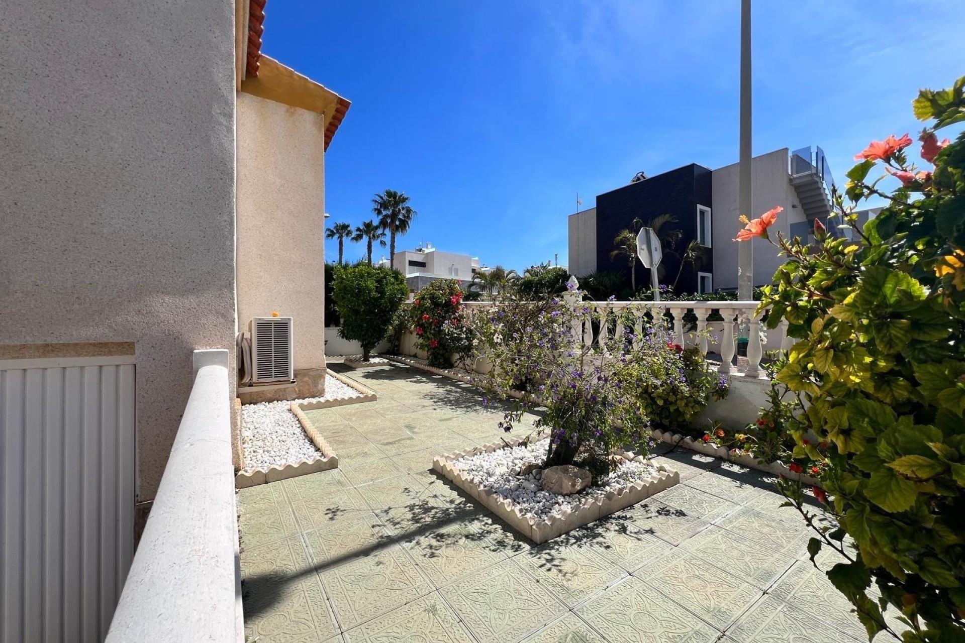 Revente - Villa mitoyenne -
Torrevieja - Torre la mata