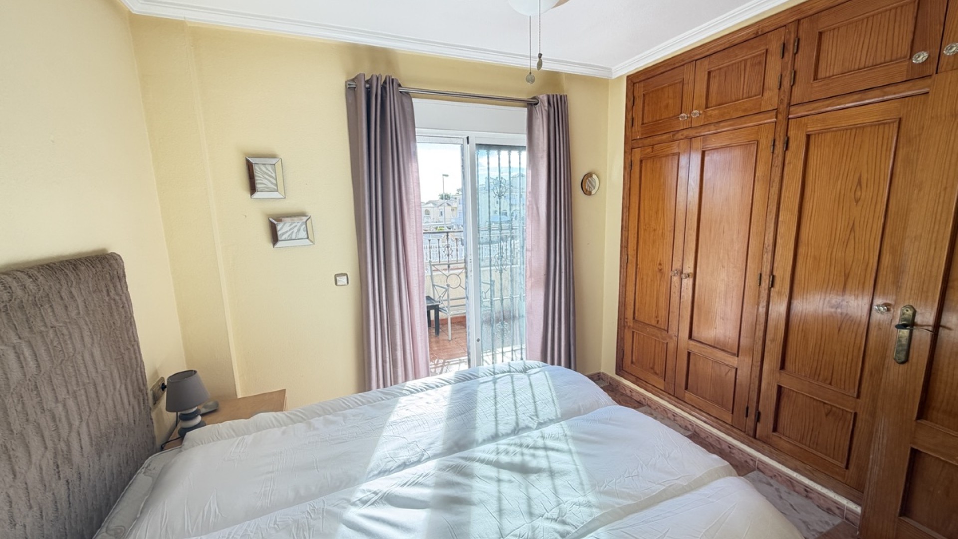 Revente - Villa mitoyenne -
Villamartín