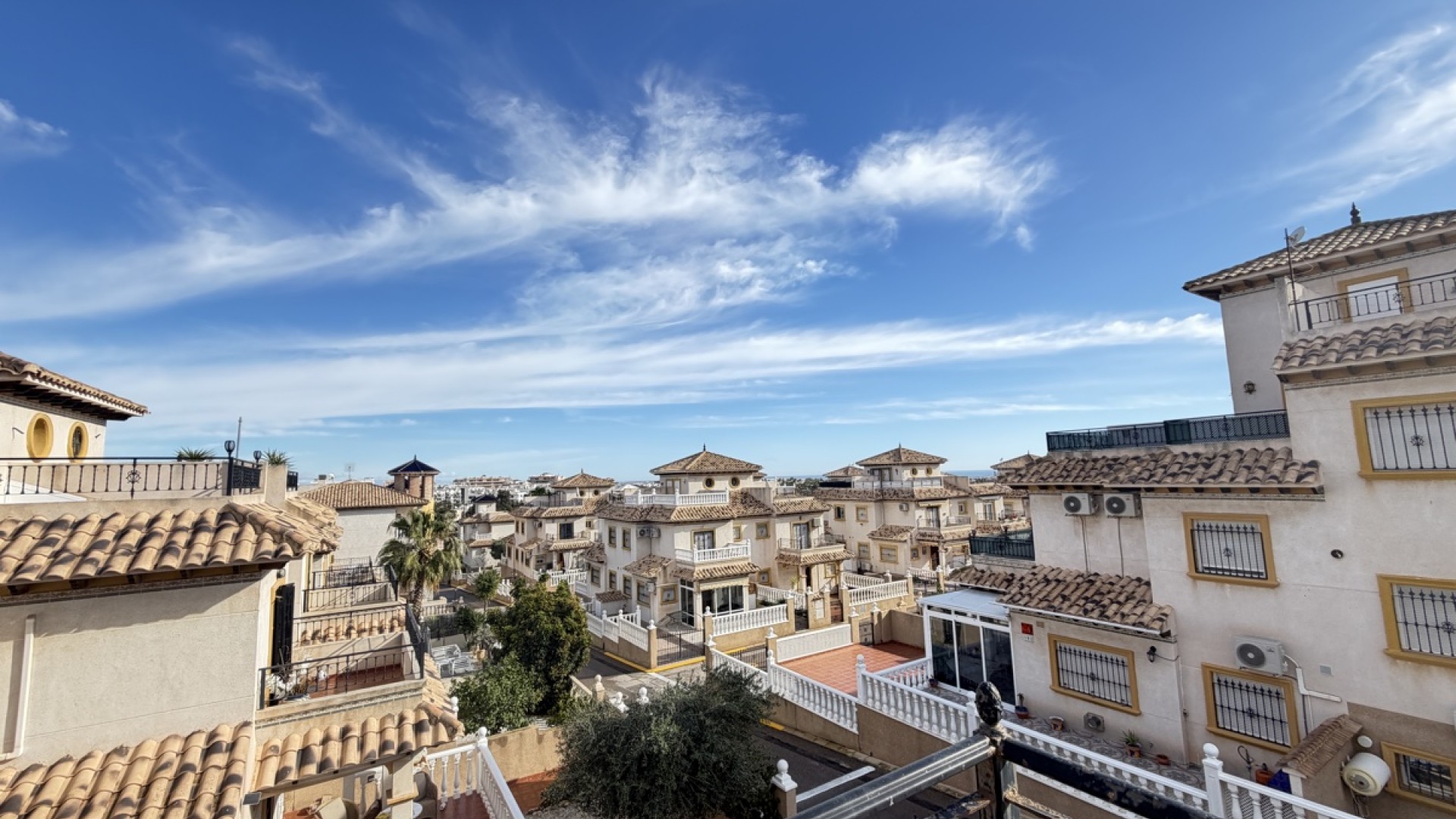 Revente - Villa mitoyenne -
Villamartín