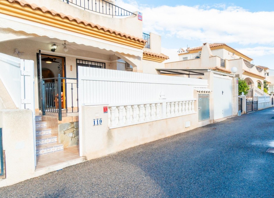 Revente - Villa -
Orihuela Costa - Playa Flamenca