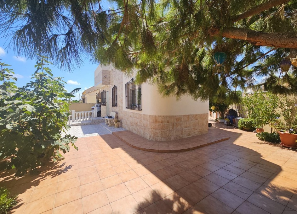 Revente - Villa -
Torrevieja - Torre la mata