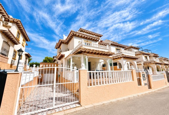 Rijhuis - Herverkoop - Cabo Roig -
                Cabo Roig