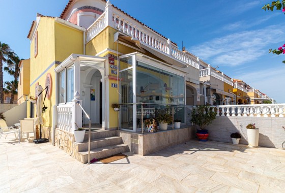 Rijhuis - Herverkoop - Orihuela Costa -
                La Regia