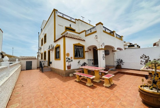 Rijhuis - Herverkoop - Orihuela - Entre Naranjos - Vistabella Golf