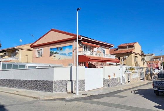 Rijhuis - Herverkoop - Santiago de La Ribera -
                Santiago de la Ribera