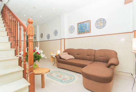 Rijhuis - Herverkoop - Torrevieja -
                Playa de El Cura