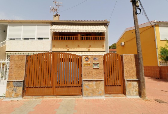 Rijhuis - Herverkoop - Torrevieja -
                Playa de los Naufragos