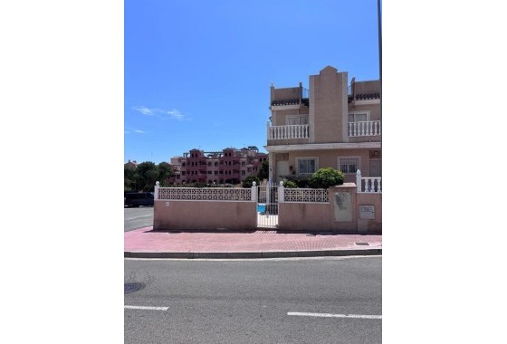 Rijhuis - Herverkoop - Villamartín - Costa Blanca