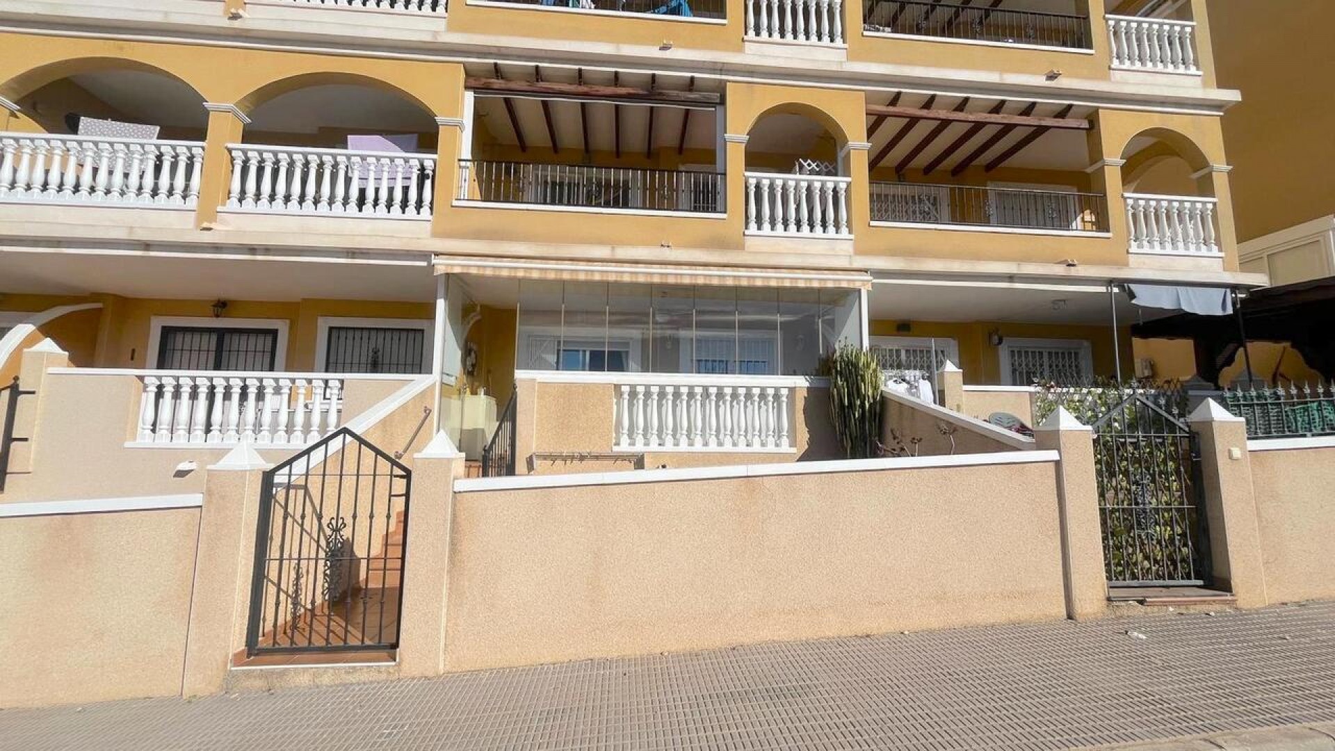 Sale - Apartment Flat -
Algorfa