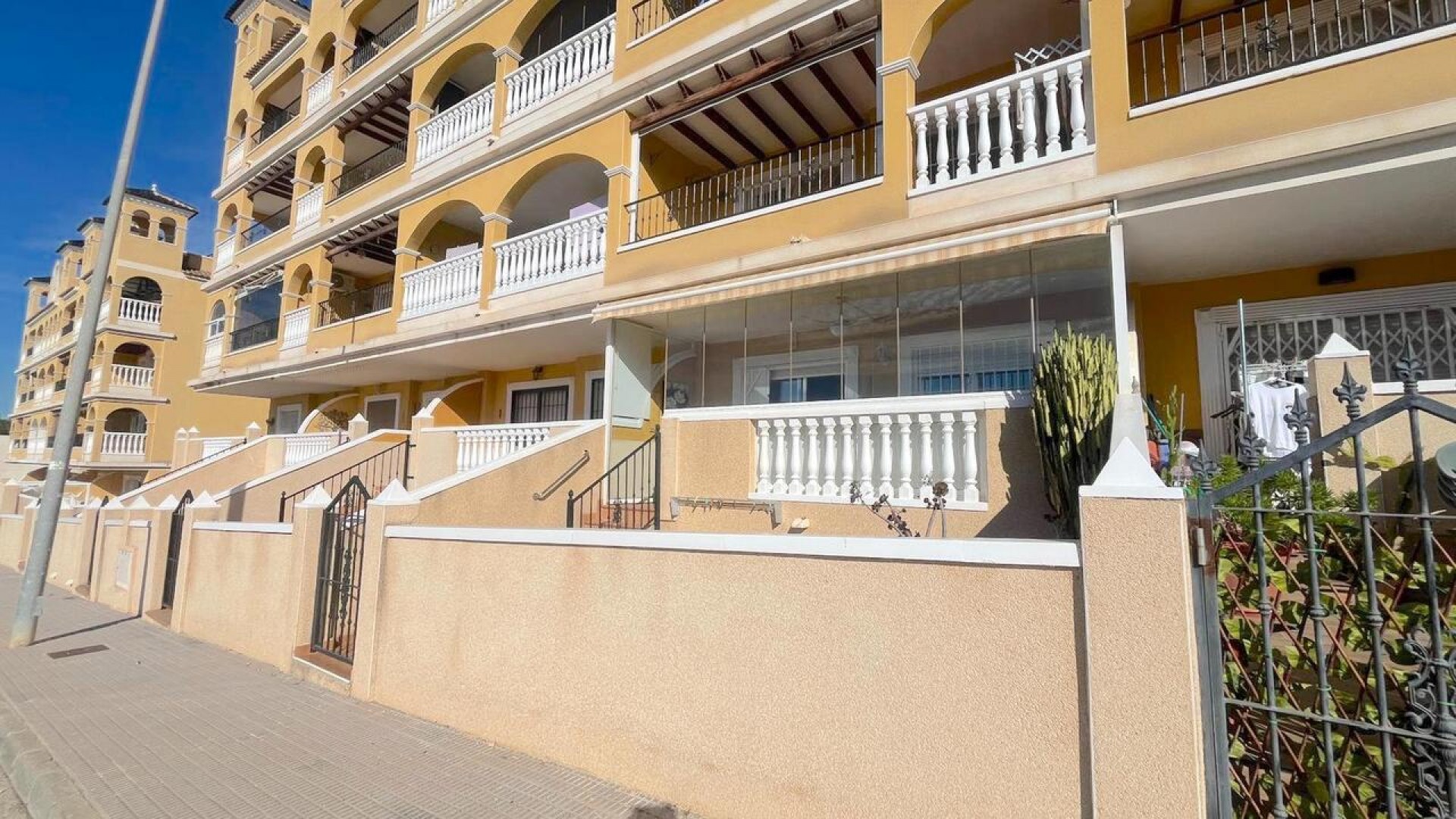 Sale - Apartment Flat -
Algorfa
