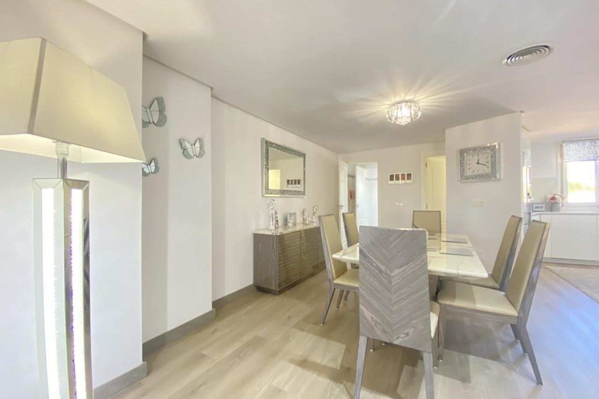 Sale - Apartment Flat -
Altaona Golf & Country Village - Altaona Golf and Country Village