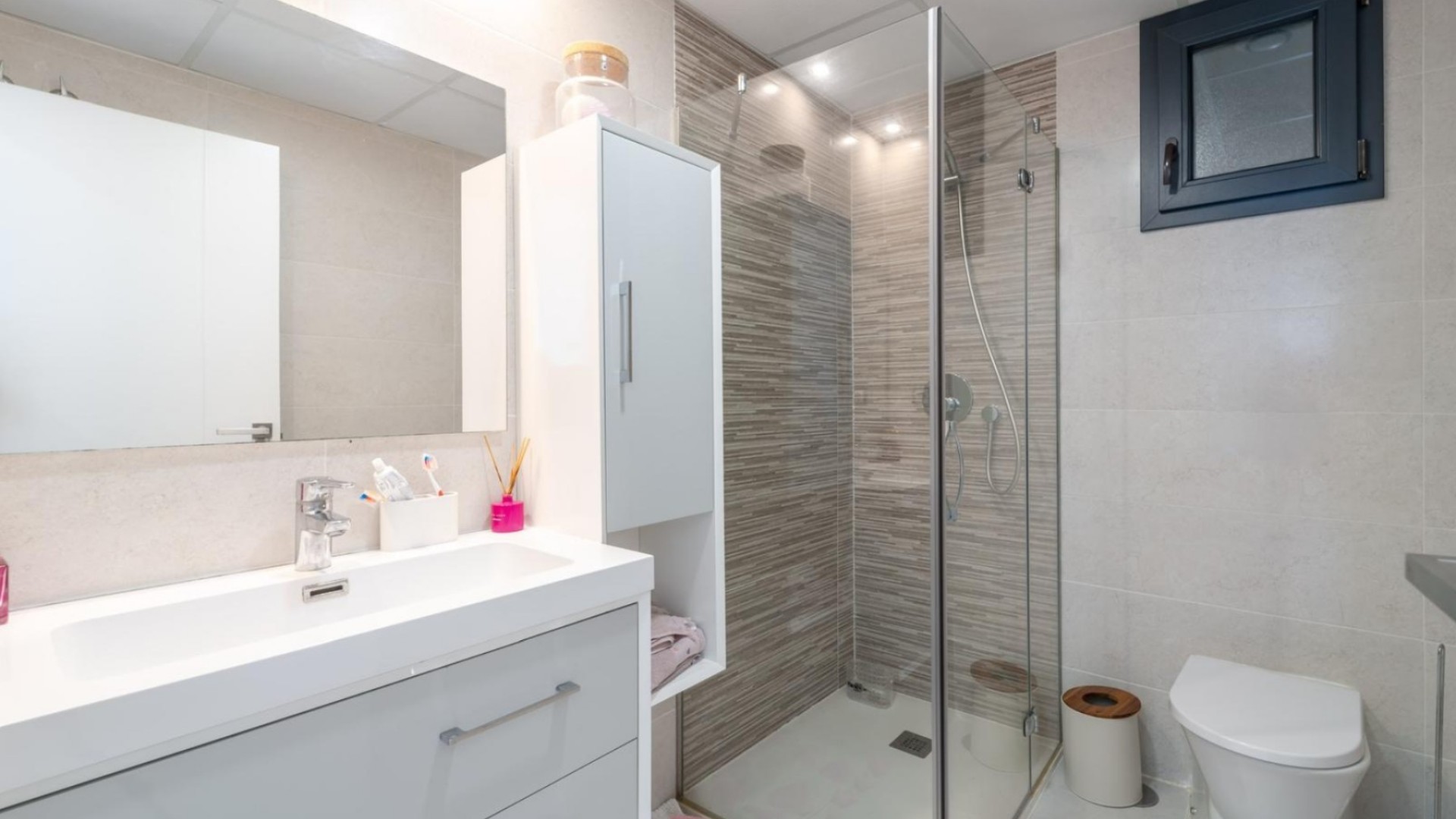 Sale - Apartment Flat -
Arenales del Sol