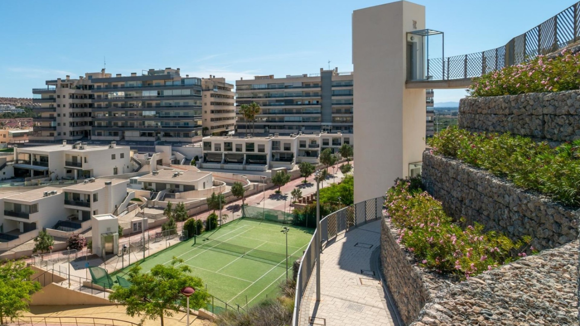 Sale - Apartment Flat -
Arenales del Sol