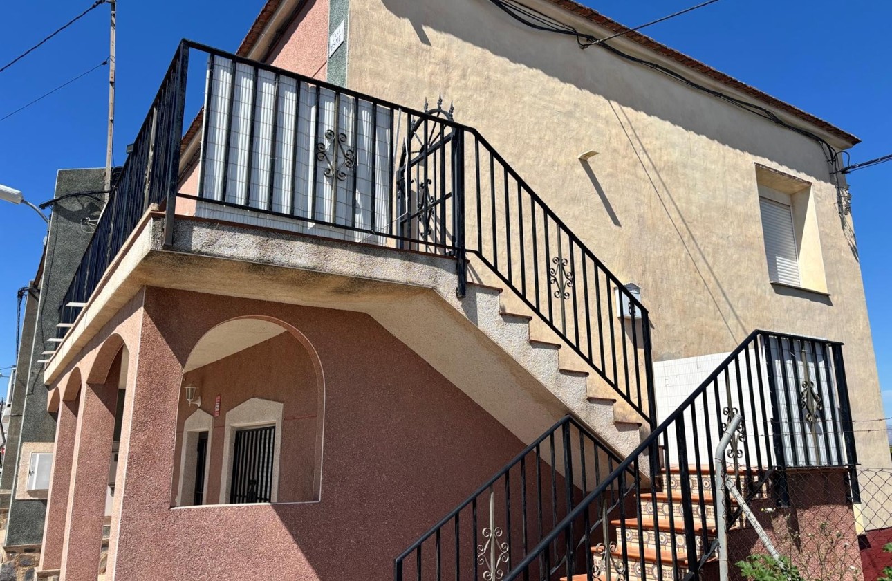 Sale - Apartment / Flat -
Benejúzar