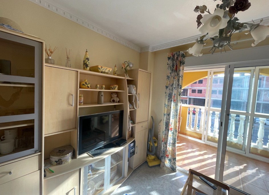 Sale - Apartment Flat -
Benijofar - Centro