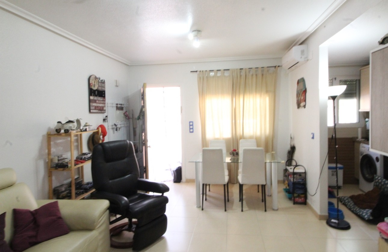 Sale - Apartment Flat -
Daya Nueva - Costa Blanca