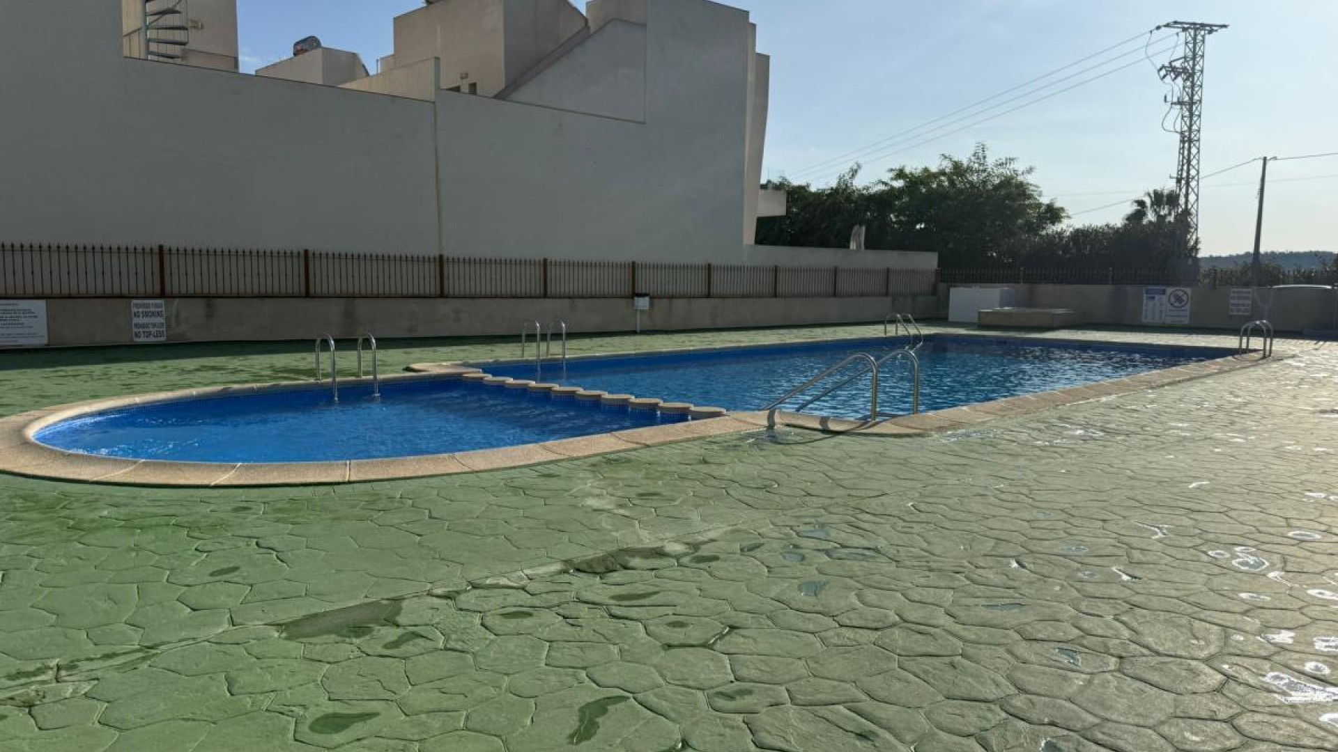 Sale - Apartment Flat -
Daya Vieja