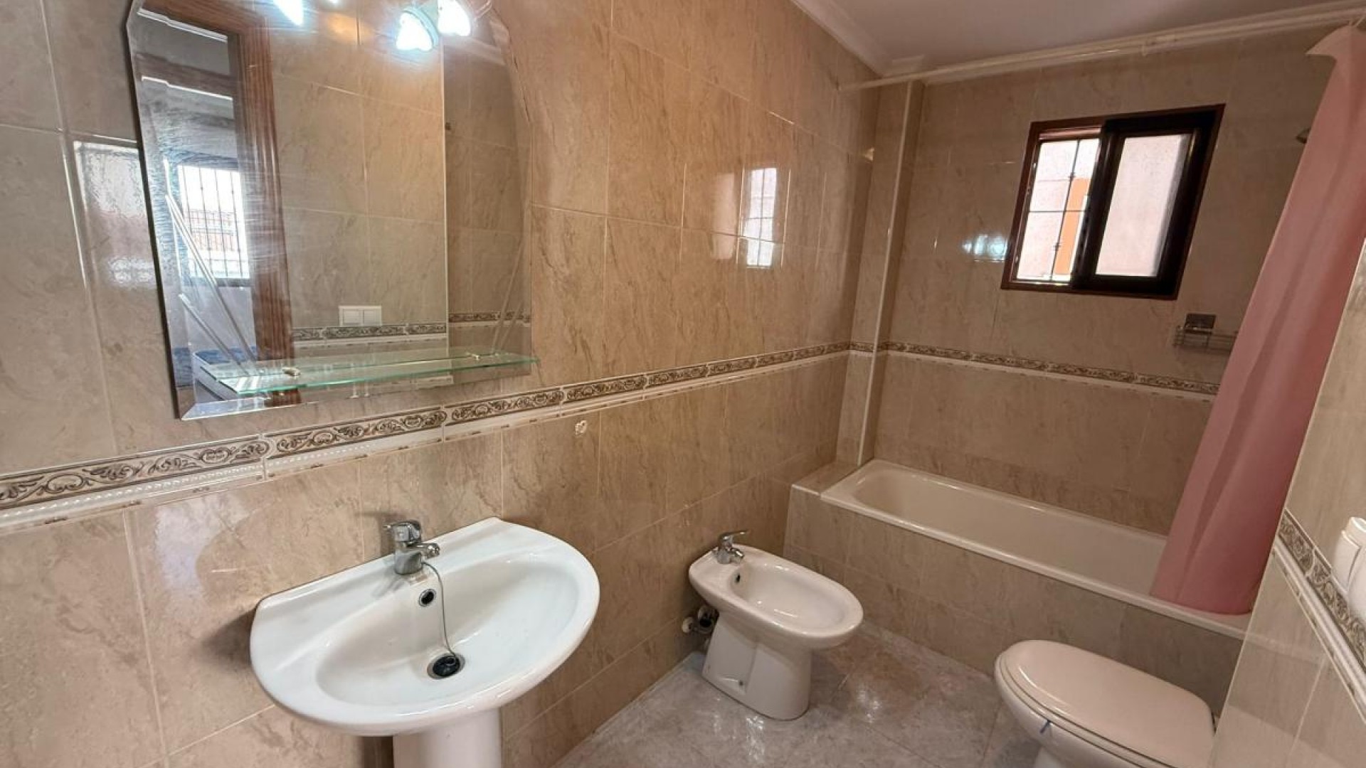 Sale - Apartment Flat -
Daya Vieja