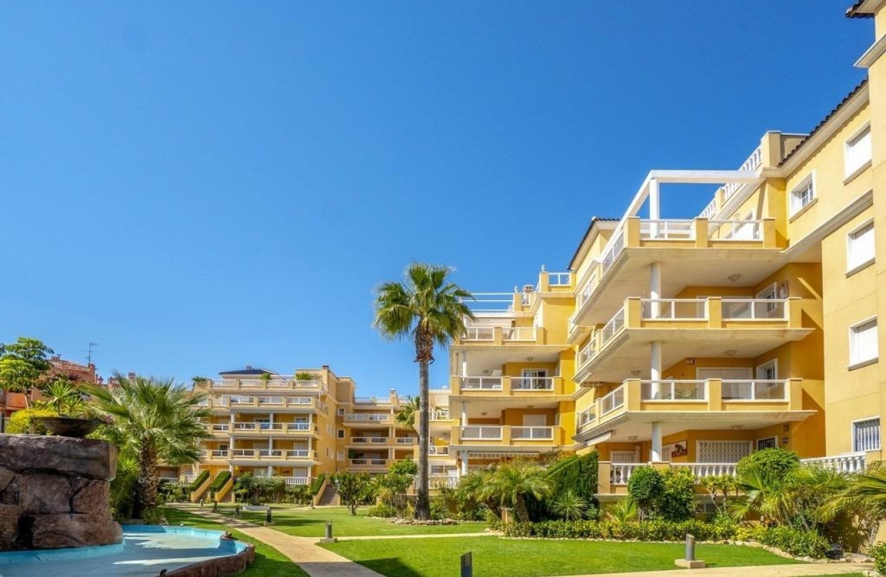 Sale - Apartment Flat -
Dehesa de campoamor - Campoamor