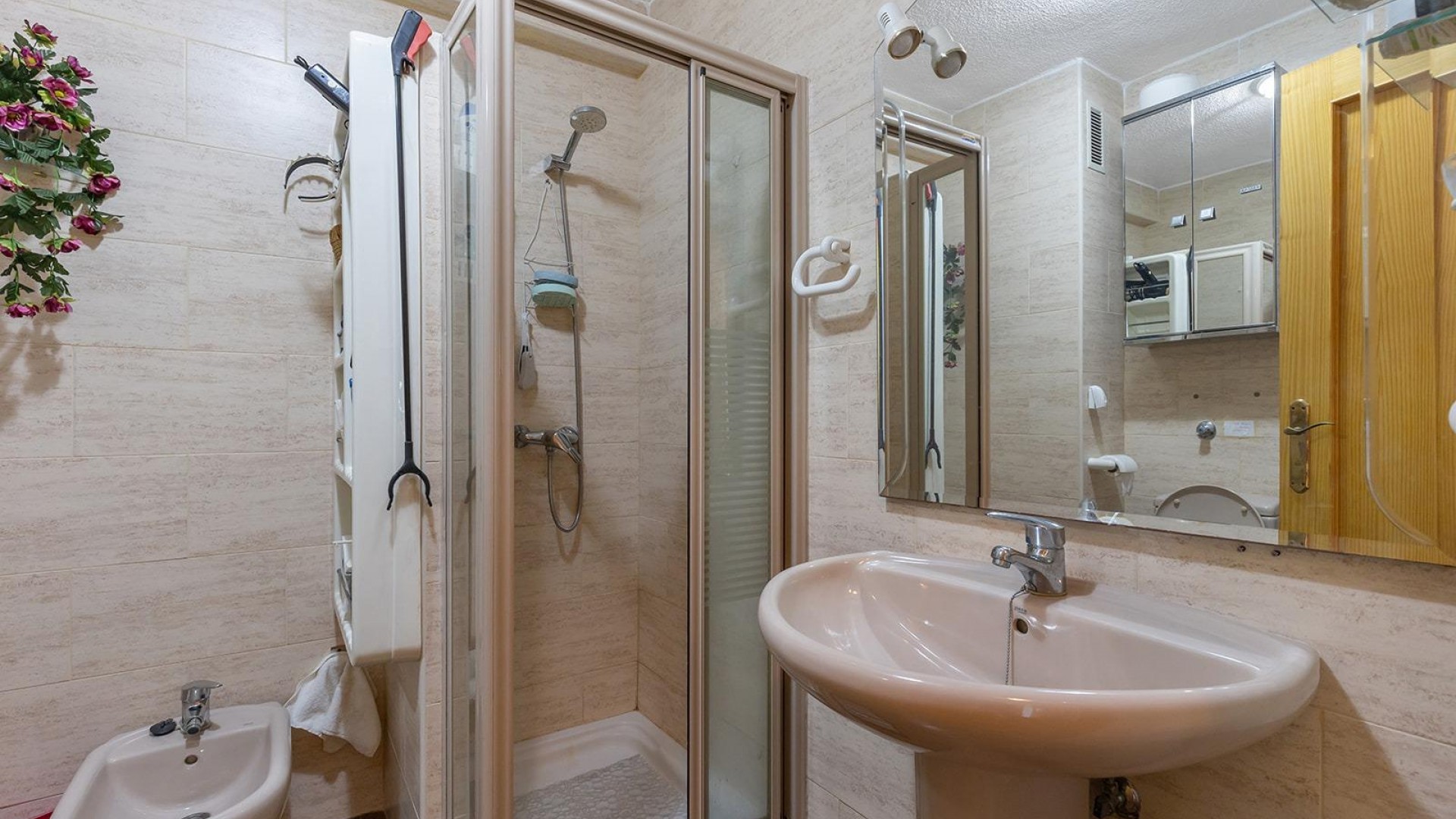 Sale - Apartment Flat -
Guardamar del Segura - Urb. pinomar